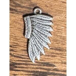 James Avery Retired Sterling Silver Indian Headdress Charm